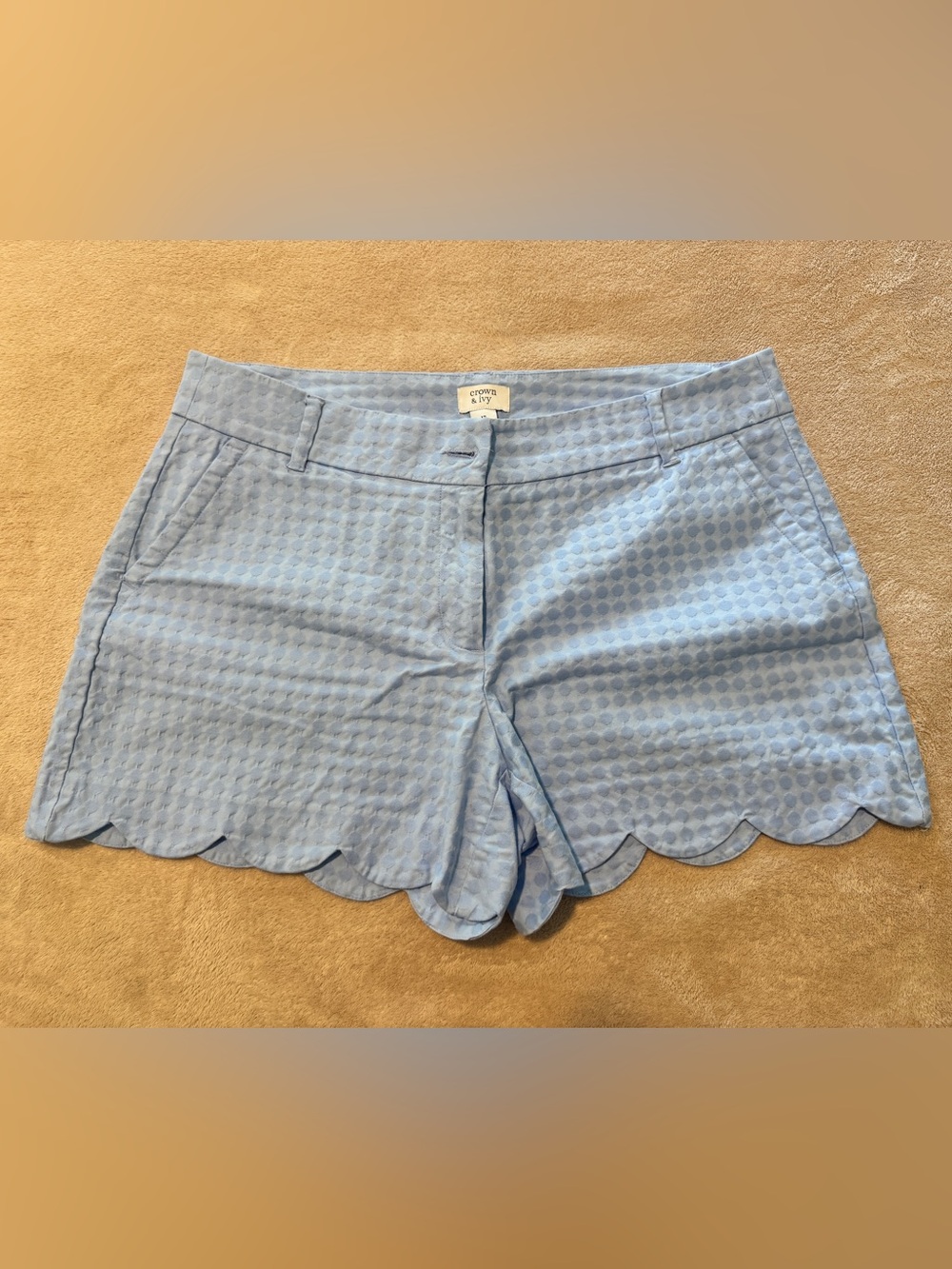 crown & ivy Light Blue Scalloped Hem Women's Shorts